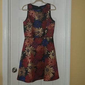 Tahari flower dress w/pockets!
